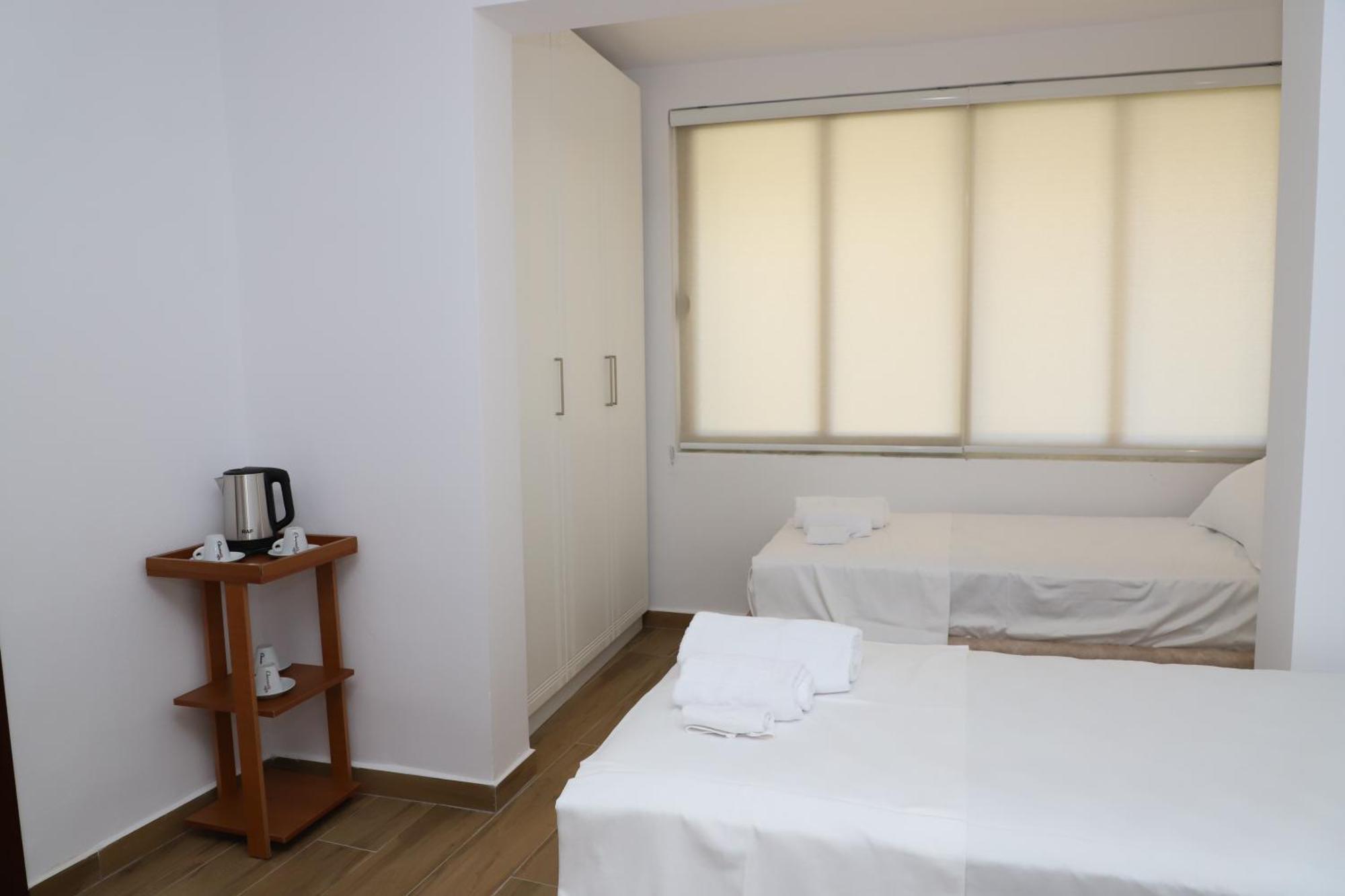Guest House Esanbja Berat Exterior foto